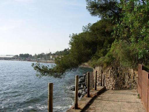 Superbe Logement Au Bord Des Plages ツーロン エクステリア 写真